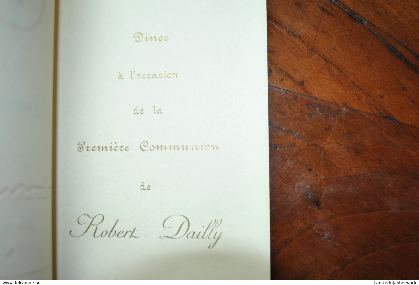 Ancien Menu Livret Décor Doré Ruban Tissu 22 Janvier 1911 Première Communion Robert Dailly - Edouard Misonne - Menus