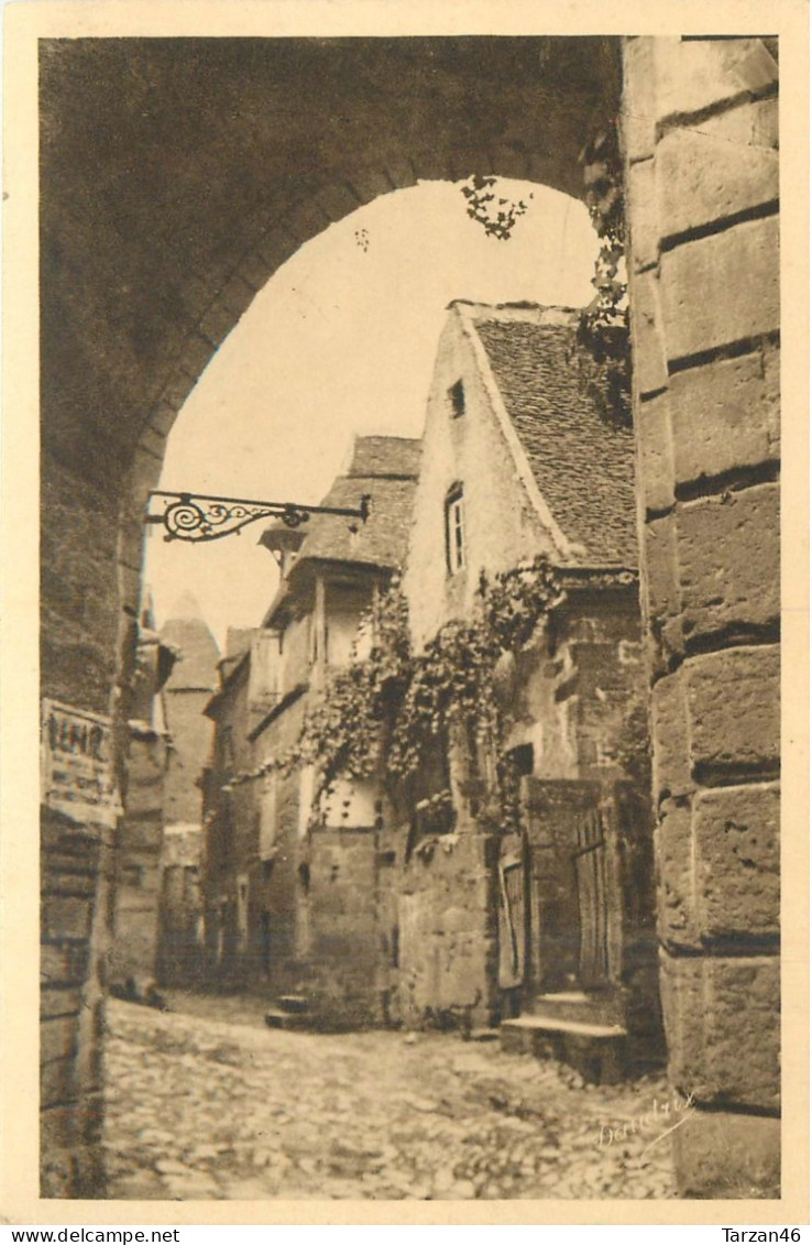 27.04.2024 - A - SARLAT Rue Du Siège - Sarlat La Caneda