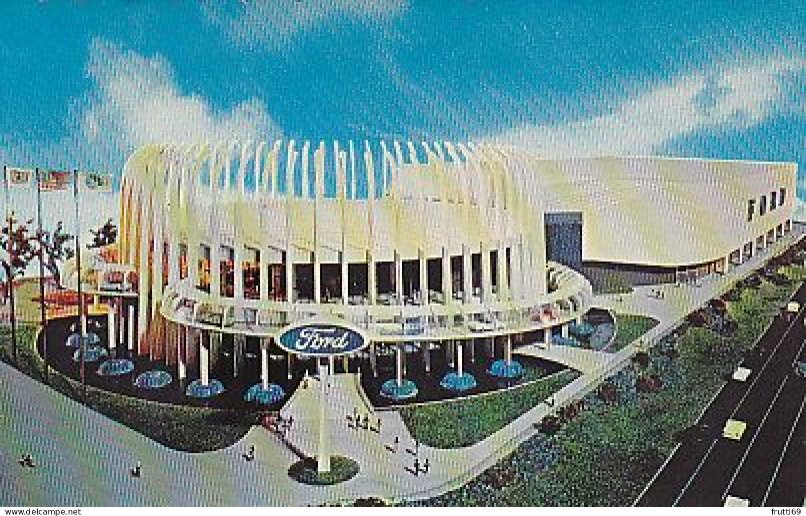 AK 215383 USA - New York World's Fair 1964-65 - Ford Motor Company Pavilion - Tentoonstellingen