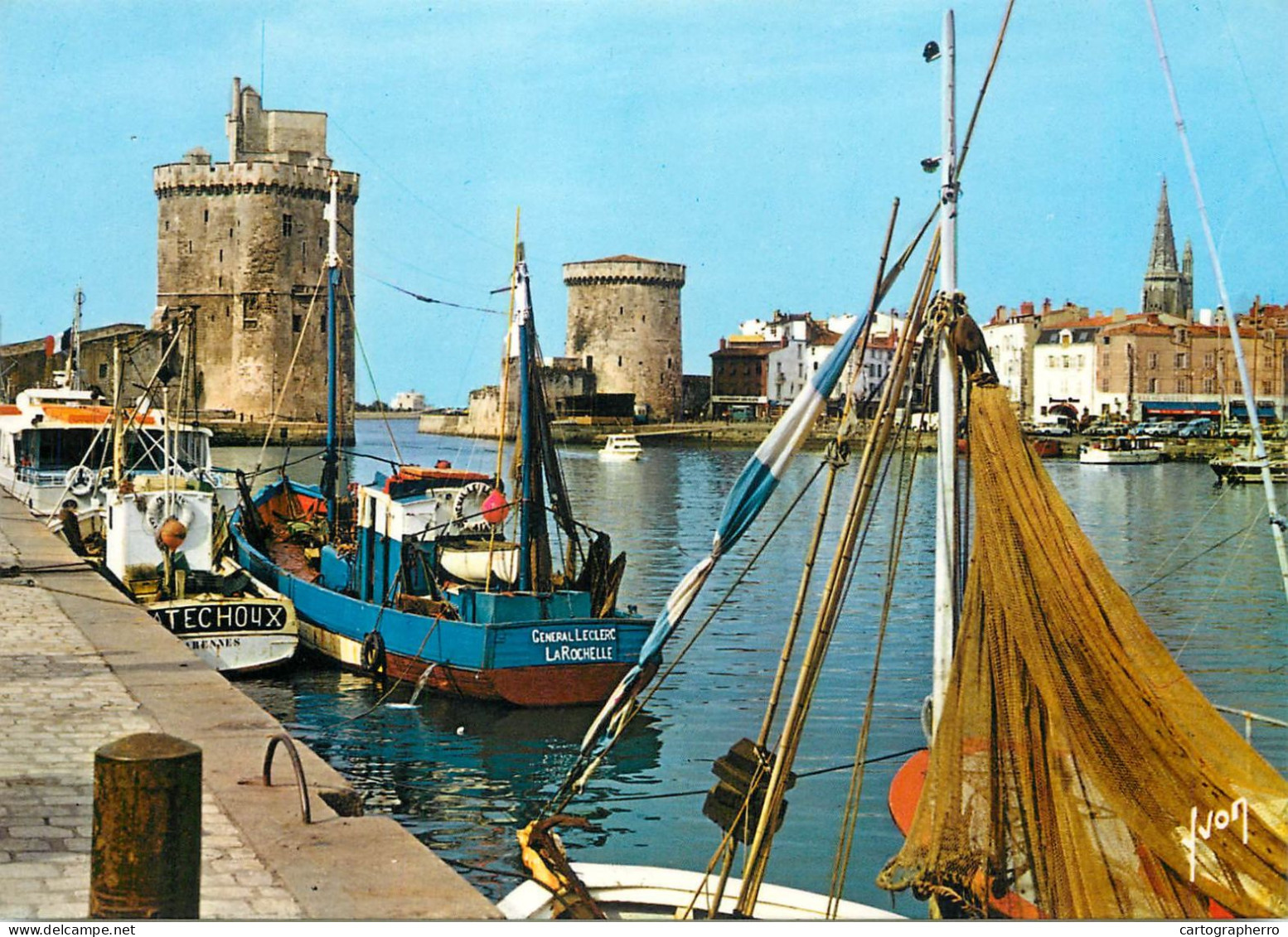 Navigation Sailing Vessels & Boats Themed Postcard La Rochelle Fishing Vessel - Sailing Vessels