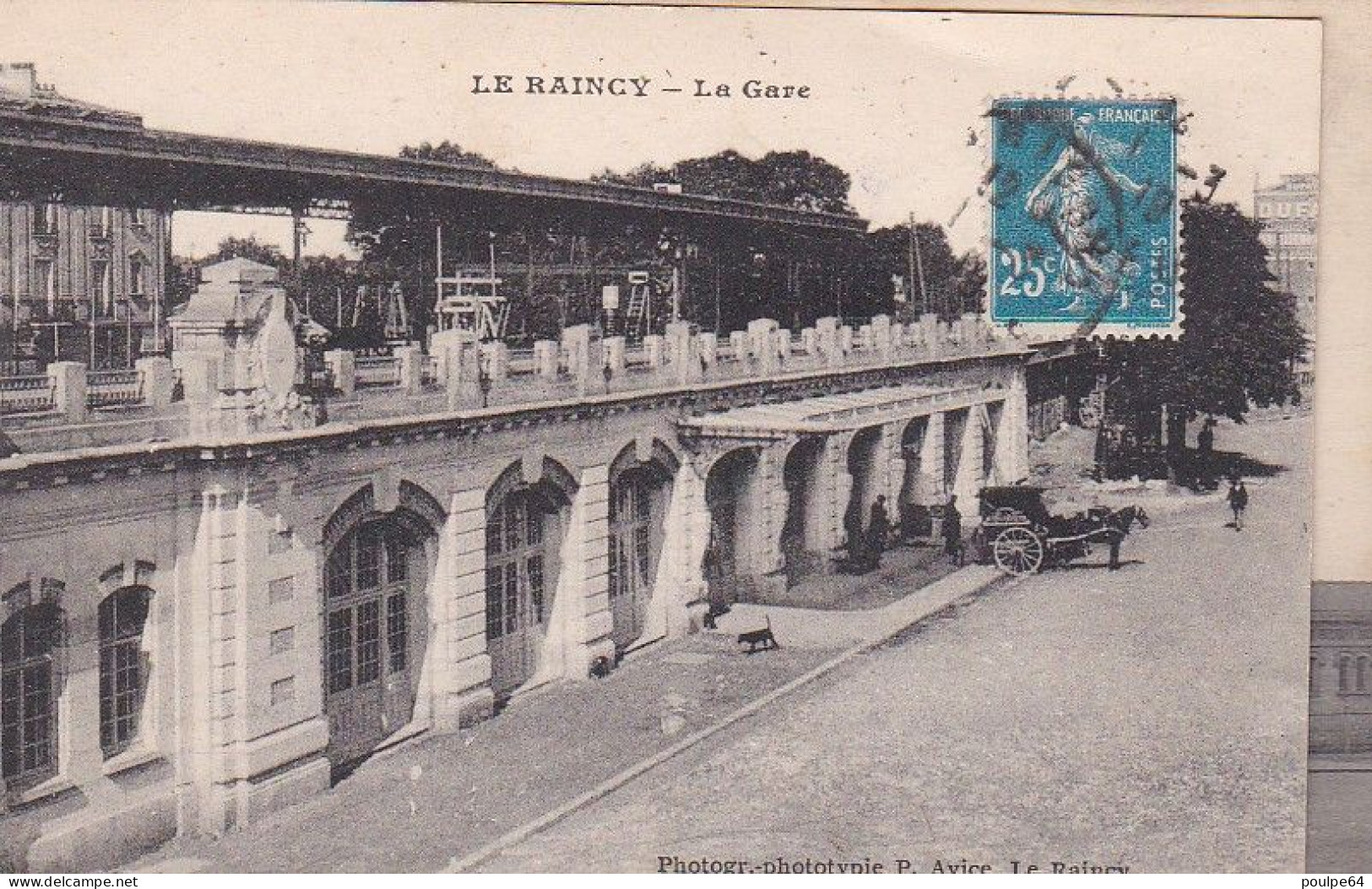 La Nouvelle Gare : Vue Extérieure - Le Raincy