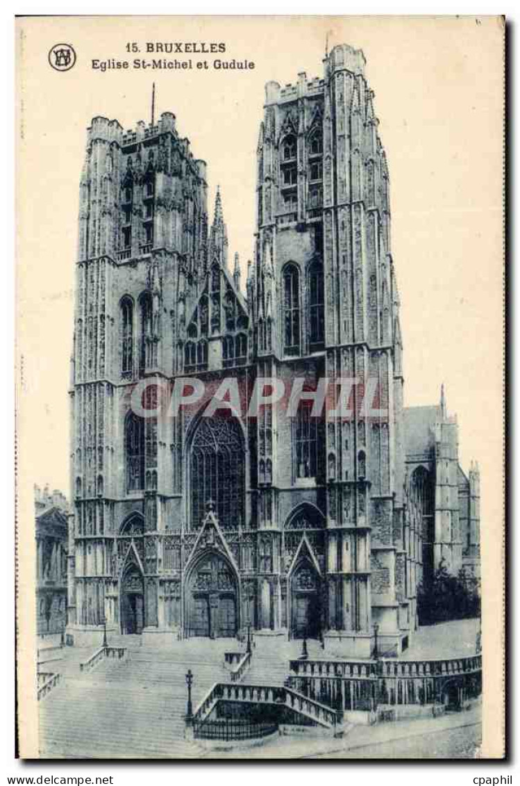 CPA Bruxelles Eglise St Michel Et Gudule  - Monumenti, Edifici