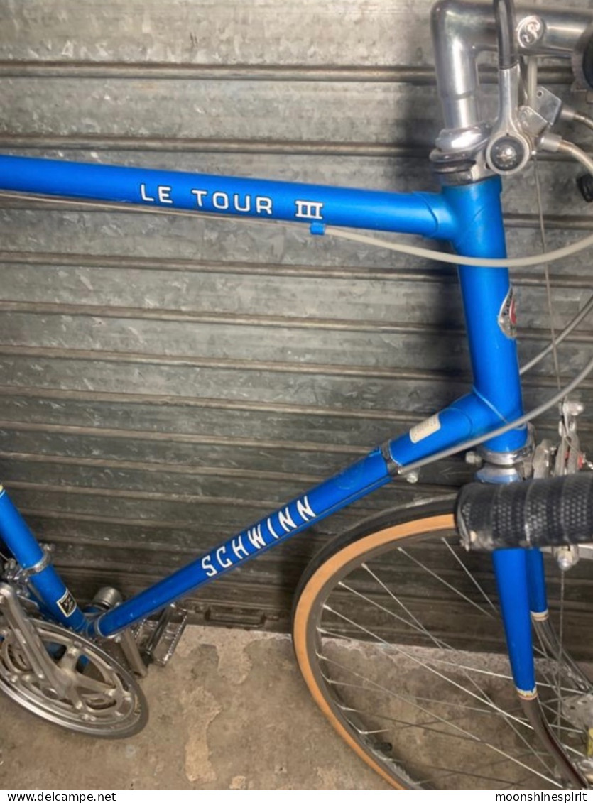 Vintage Schwinn Racing Bike Le Tour III / Velo Schwinn Course Vintage Le Tour III - Other & Unclassified