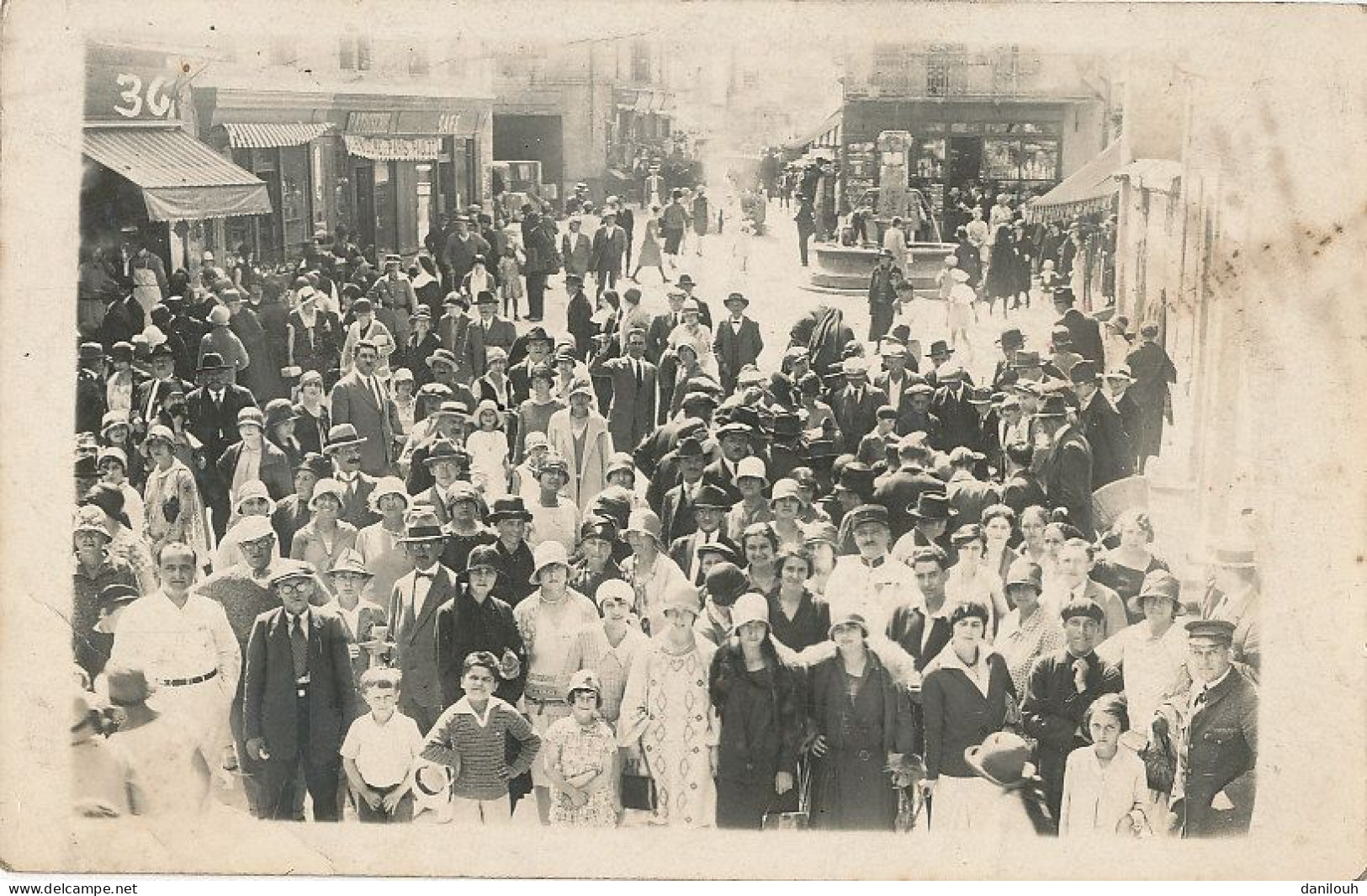 07 // ARDECHE ??  CARTE PHOTO   Manifestation  ** - Sonstige & Ohne Zuordnung