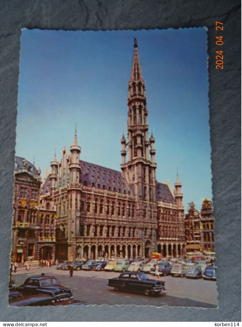 GROTE MARKT       STADHUIS - Monuments, édifices