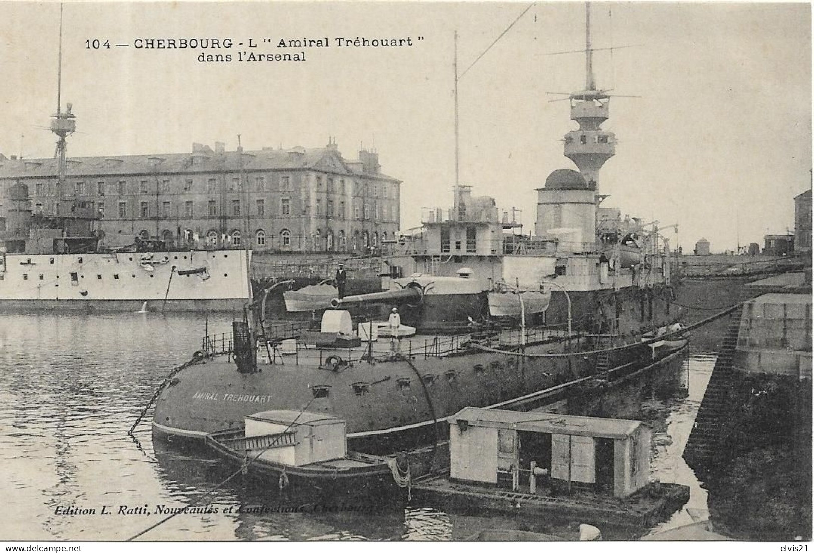 CHERBOURG L' Amiral Tréhouart Dans L' Arsenal - Cherbourg