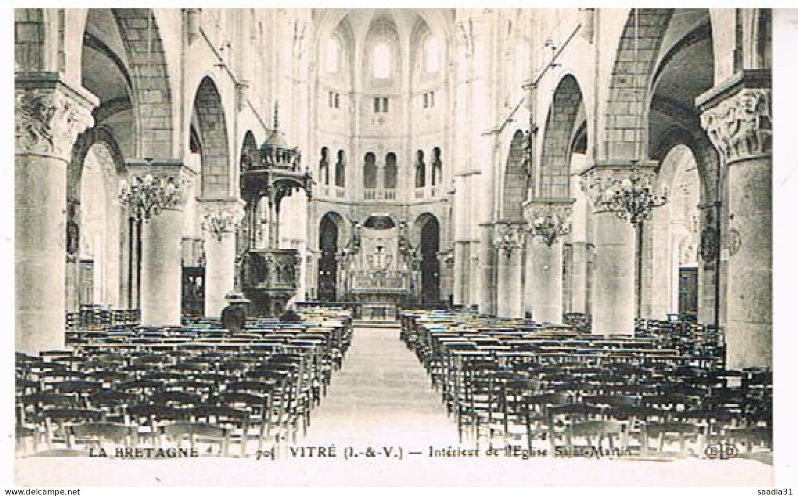 35 VITRE INTERIEUR DE LEGLISE SAINT MARTIN - Vitre