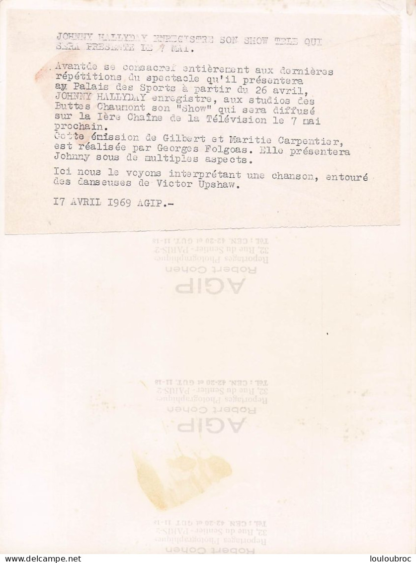 JOHNNY HALLYDAY 1969 PHOTO DE PRESSE  24X18CM - Célébrités