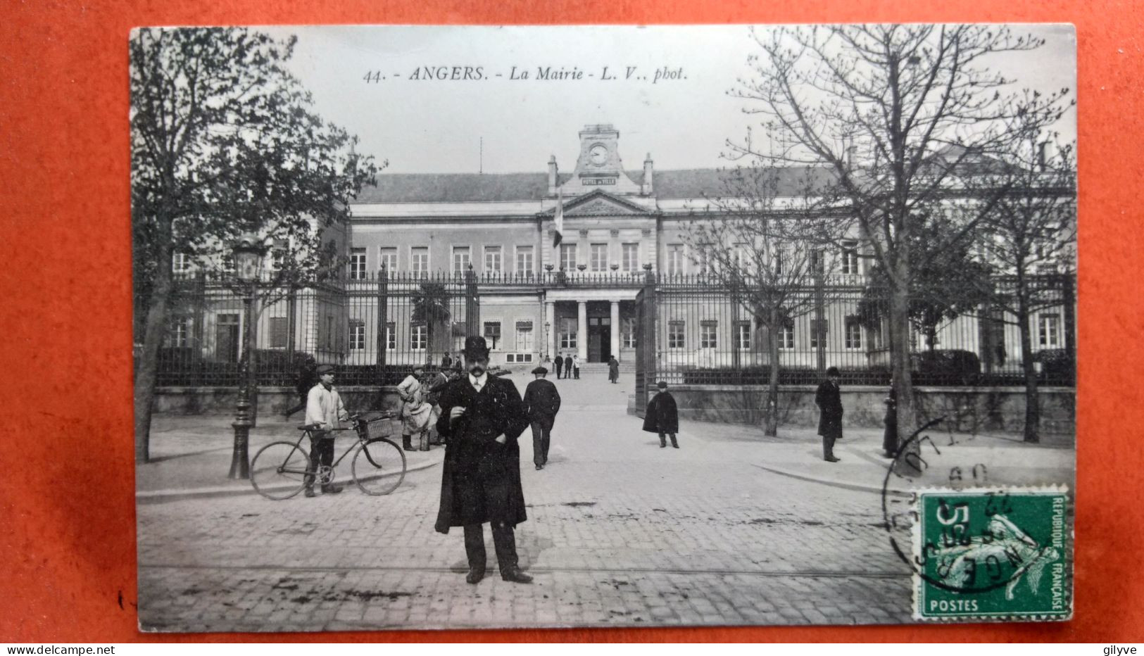 CPA (49) Angers. La Mairie.  Animation.  (7A.n°060) - Angers