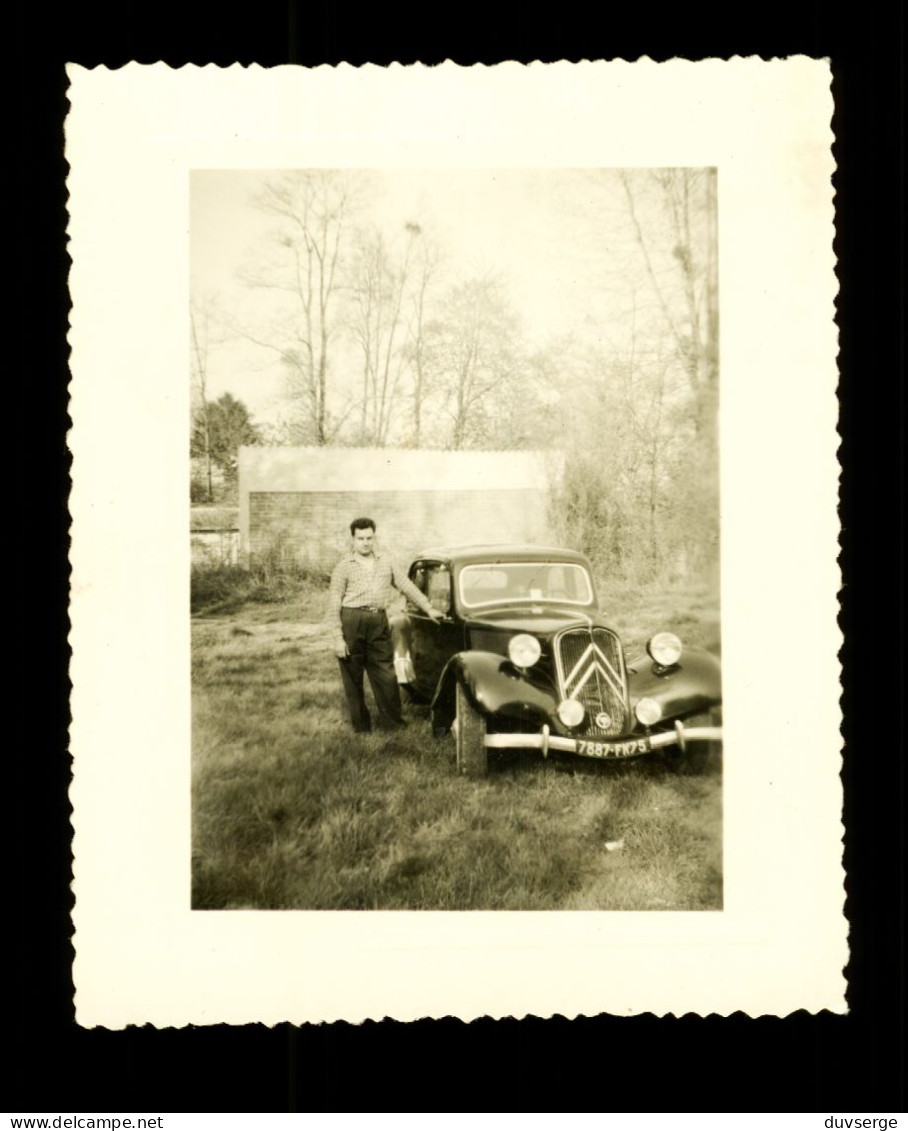 Photo Automobile Voiture Citroen Traction Avant 1957 Auvers Sur Oise ( Format 8cm X 10cm ) - Automobile