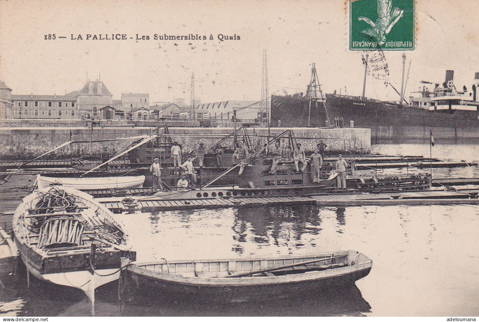 LA  PALLICE  -  LES SUBMERSIBLES A QUAIS - Autres & Non Classés