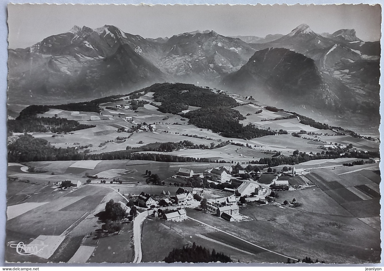 SAINT NIZIER DU MOUCHEROTTE (38 Isère) - Vue Du Village - Plateau De Charvet - Massif De La Grande Chartreuse - Autres & Non Classés