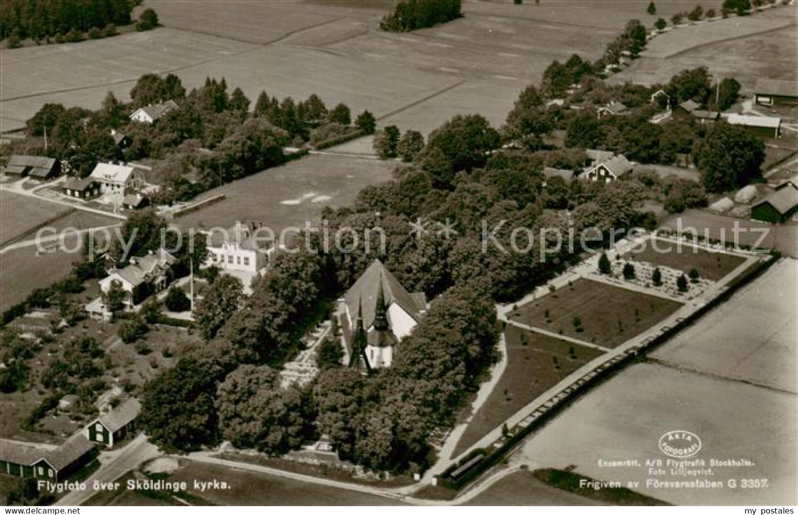 73792304 Skoeldinge Sweden Kyrka Fliegeraufnahme  - Zweden