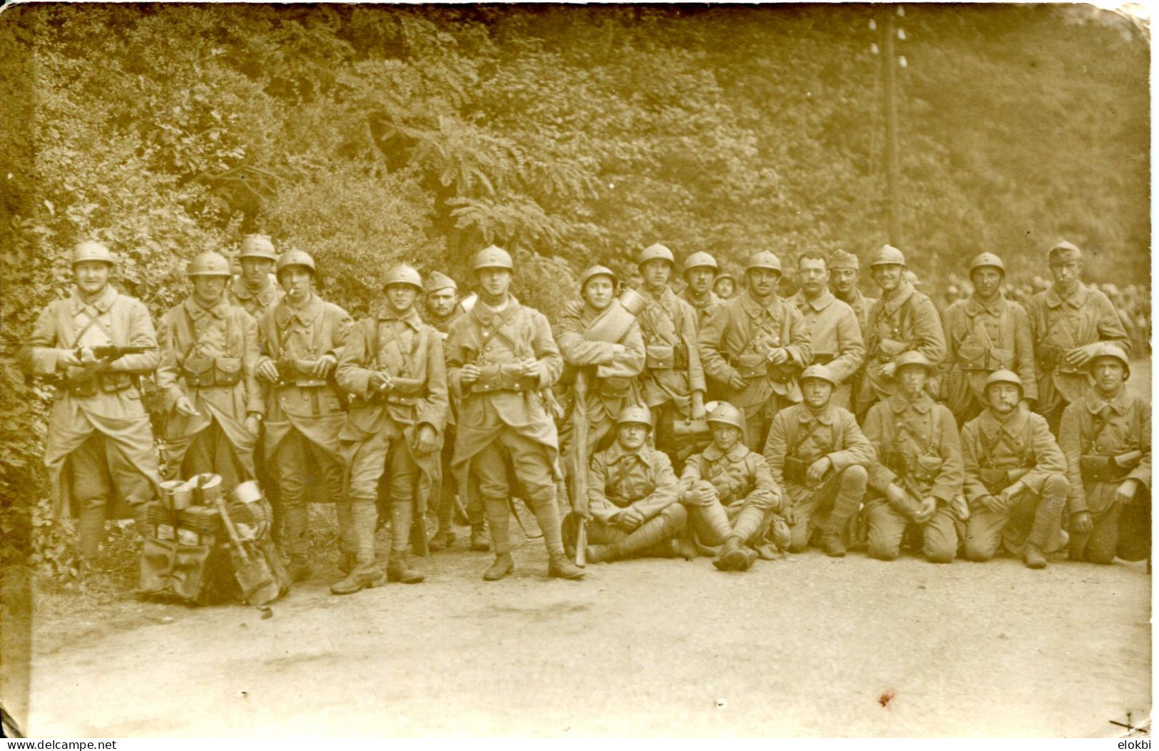 Photo / Carte Postale Groupe De Militaires - War, Military