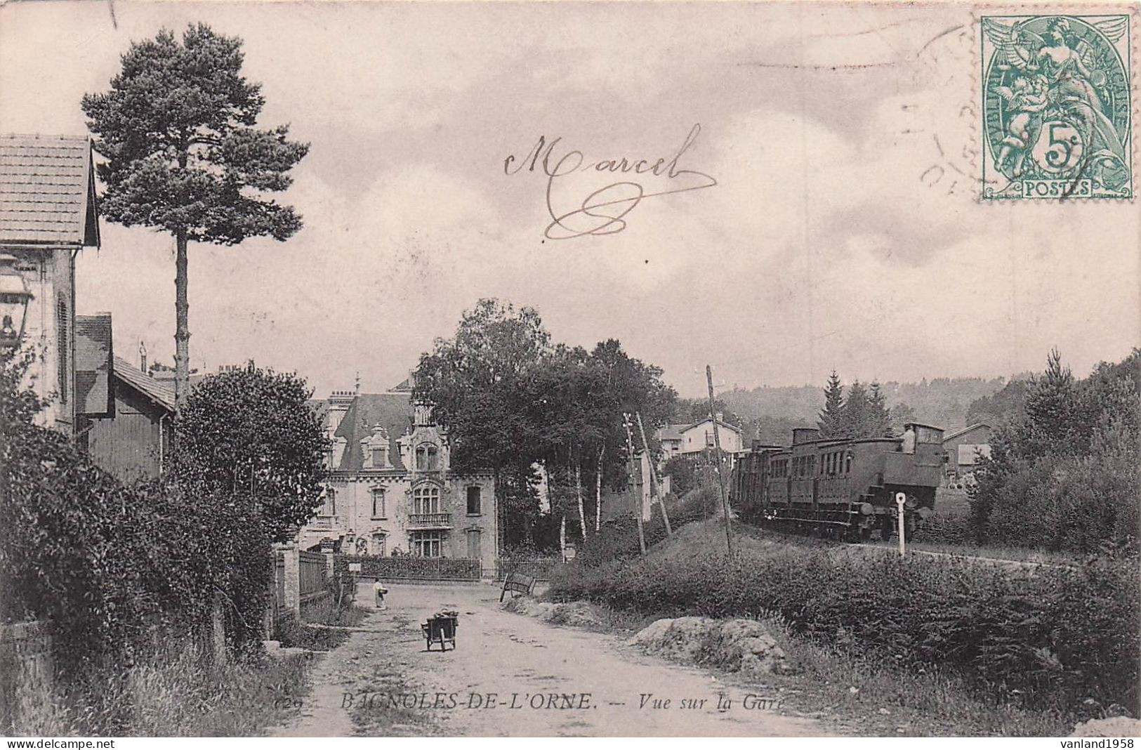 BAGNOLES De L'ORME-vue Sur La Gare - Bagnoles De L'Orne