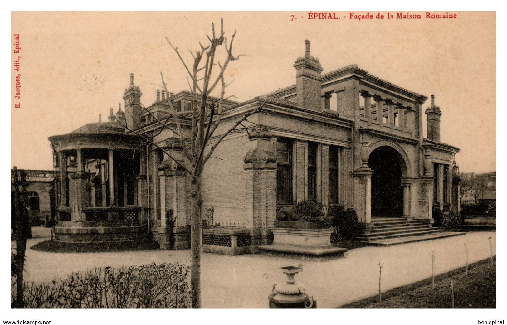 Epinal -  Façade De La Maison Romaine - Epinal