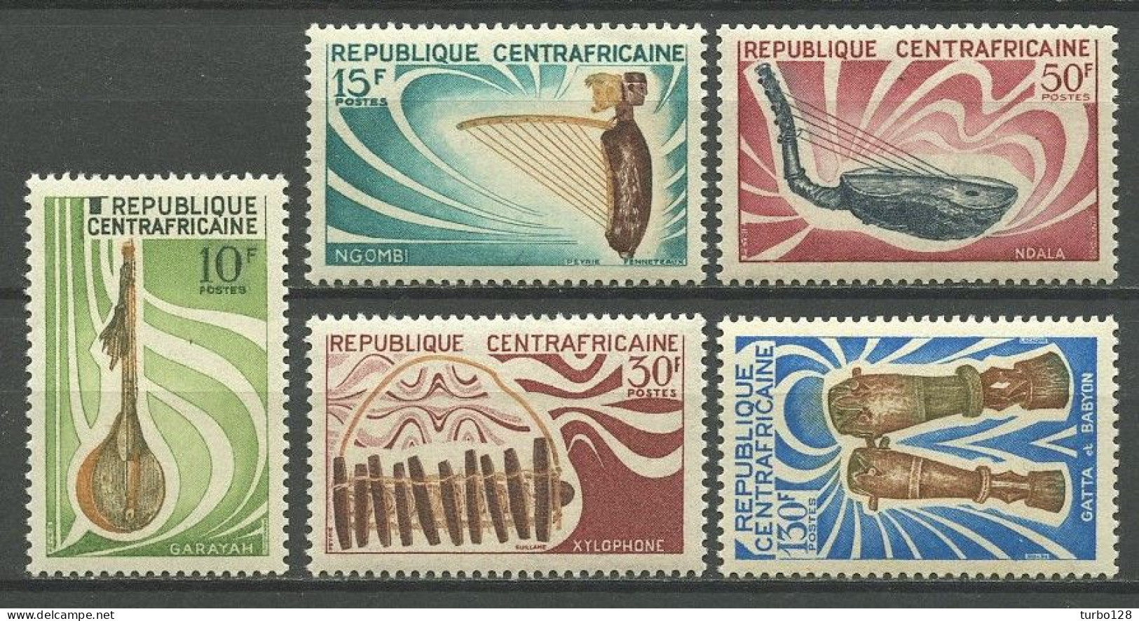 CENTRAFRICAINE 1970 N° 122/126 ** Neufs MNH Superbe C 10 € Instruments De Musique Garayay Ngombi Xylophone Babyon - Centrafricaine (République)