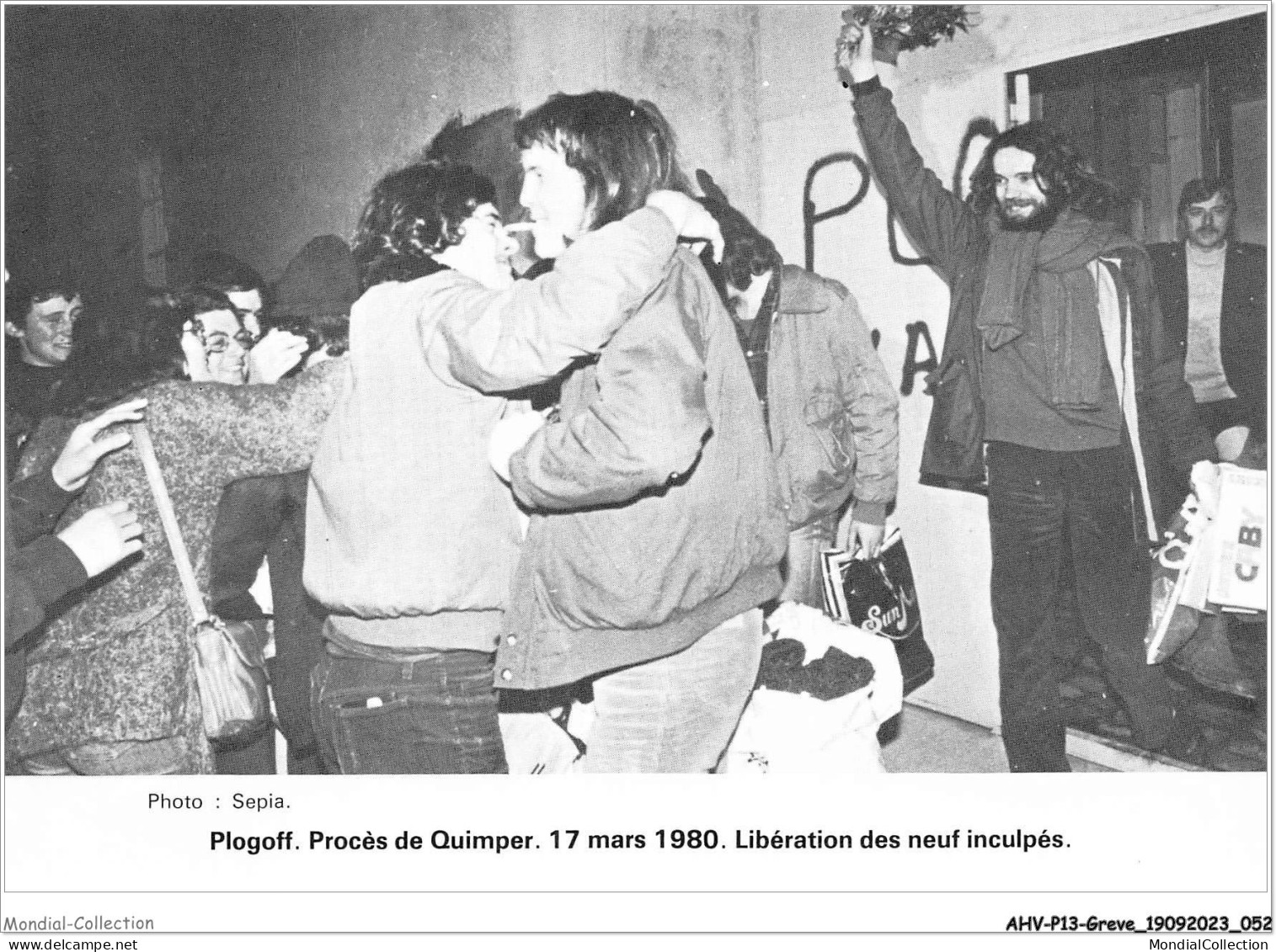AHVP13-1140 - GREVE - Plogoff - Procès De Quimper - 17 Mars 1980 - Libération Des Neuf Inculpés  - Sciopero