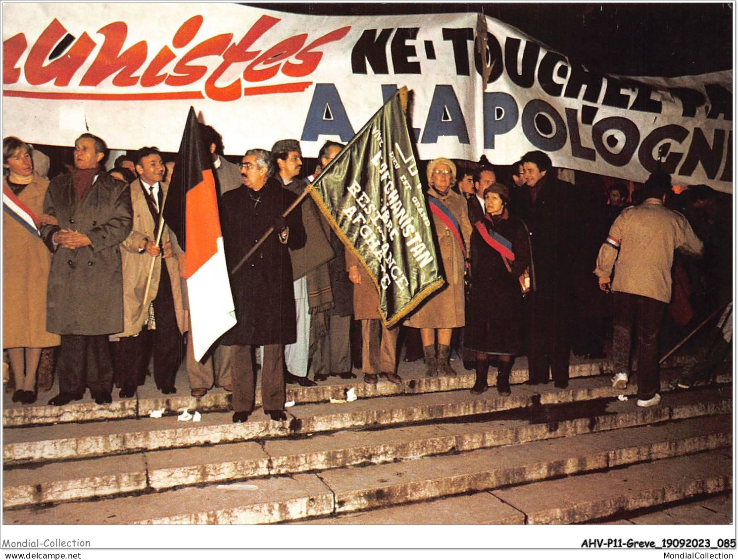 AHVP11-0982 - GREVE - Manifestation Pour La Pologne - Le 16 Décembre 1981  - Grèves