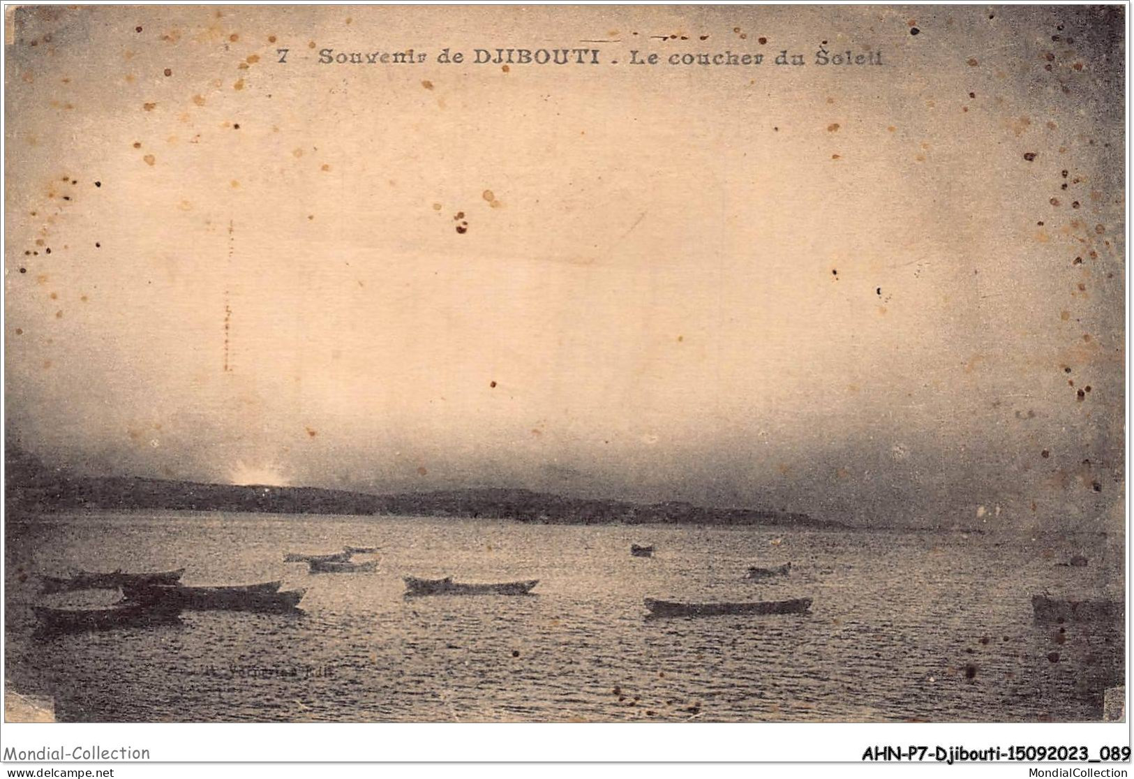 AHNP7-0791 - AFRIQUE - DJIBOUTI - Souvenir De Djibouti - Le Coucher Du Soleil - Gibuti