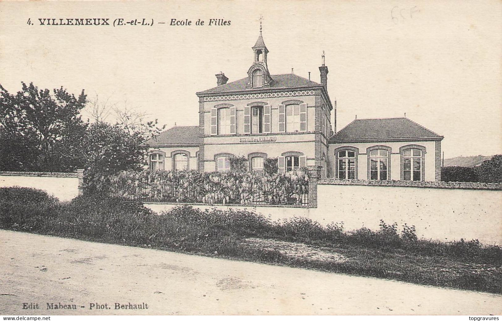 28 VILLEMEUX - Ecole De Filles - Villemeux-sur-Eure