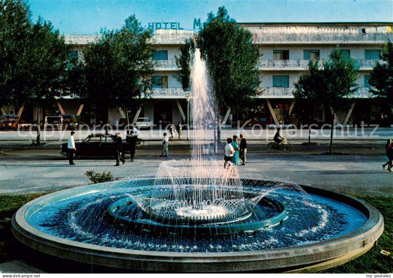 73791117 Lido Di Bibione IT Piazza Della Fontana  - Sonstige & Ohne Zuordnung