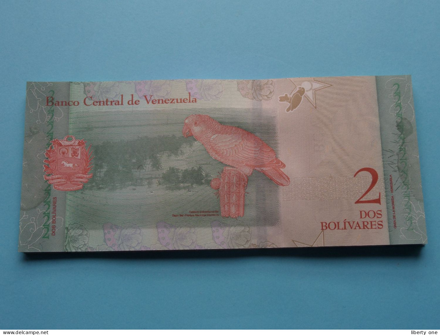 2 - Dos Bolivares 15 De Enero De 2018 > Republica Bolivariana De Venezuela ( For Grade, Please See Photo ) ! - Venezuela