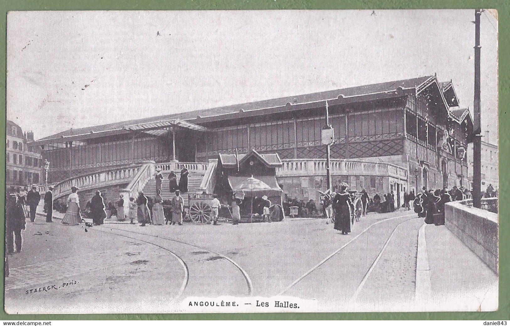 CPA  - CHARENTE - ANGOULEME - LES HALLES - Animation - Angouleme