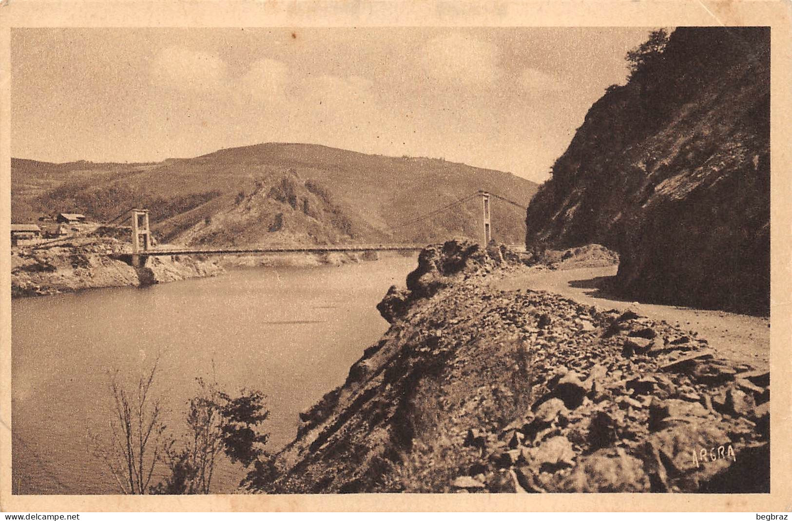 VALLEE DE LA TRUYERE    PONT DE TREBOUL - Autres & Non Classés