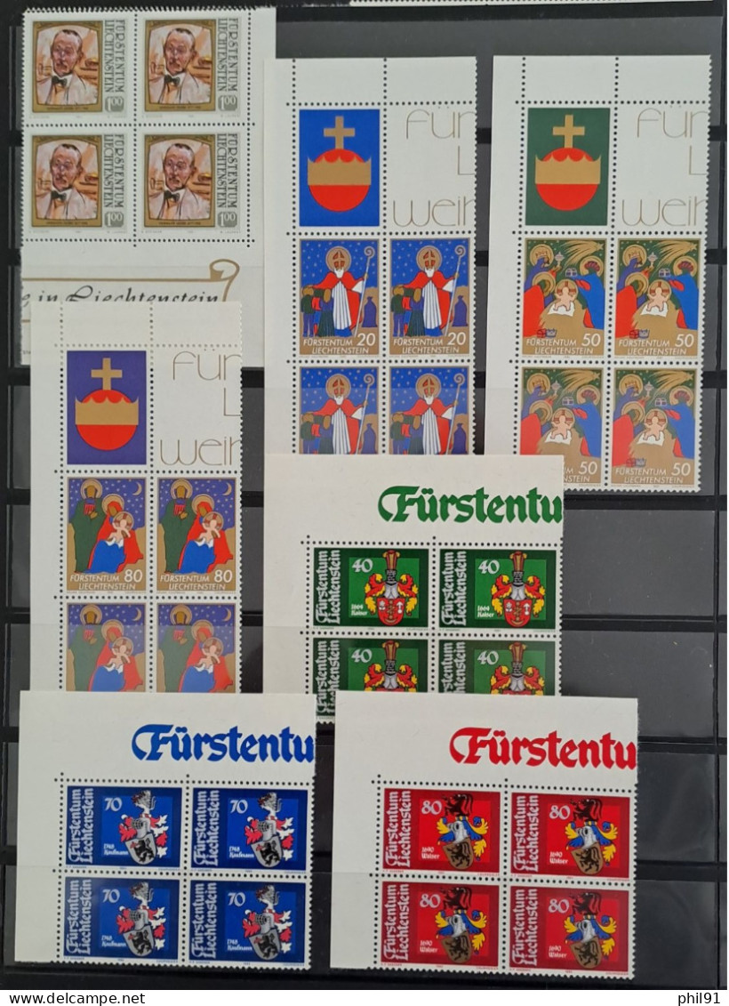 LIECHTENSTEIN    Petite collection de timbres neufs en blocs de 4 entre les années 1968 et 1987