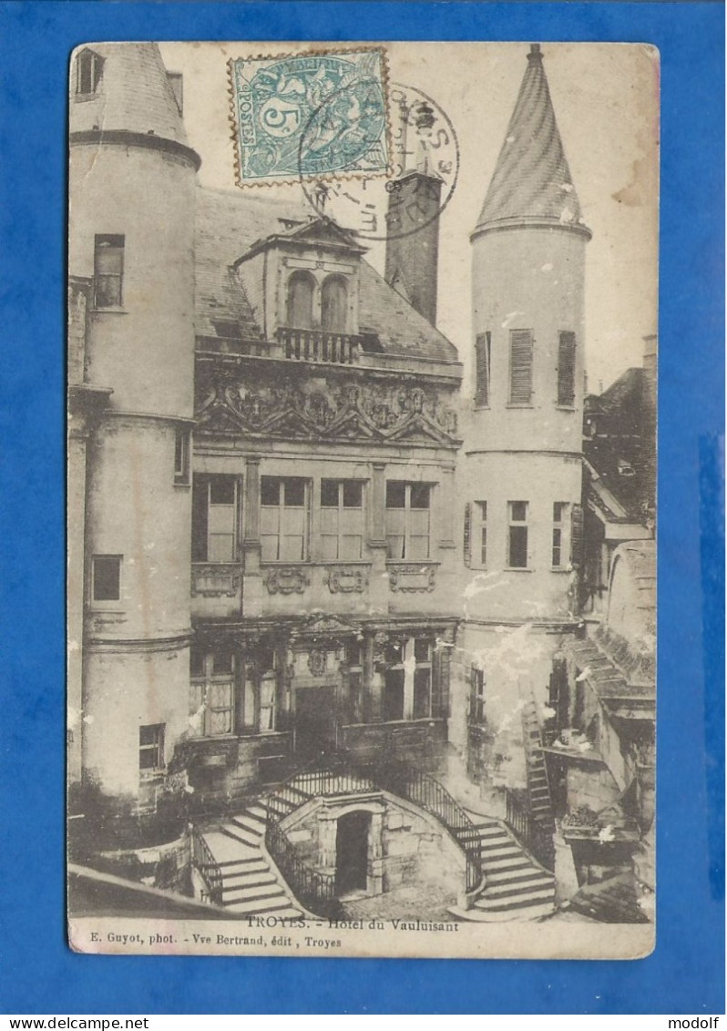 CPA - 10 - Troyes - Hôtel Du Vauluisant - Circulée En 1904 - Troyes