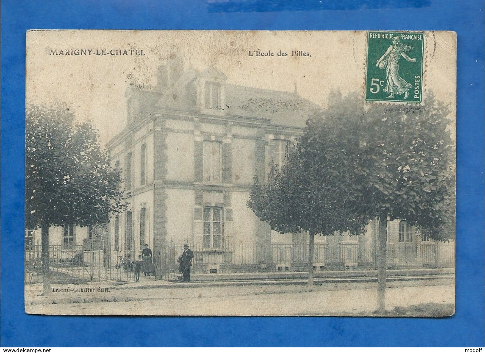 CPA - 10 - Marigny-le-Chatel - L'Ecole Des Filles - Animée - Circulée En 1908 - Andere & Zonder Classificatie