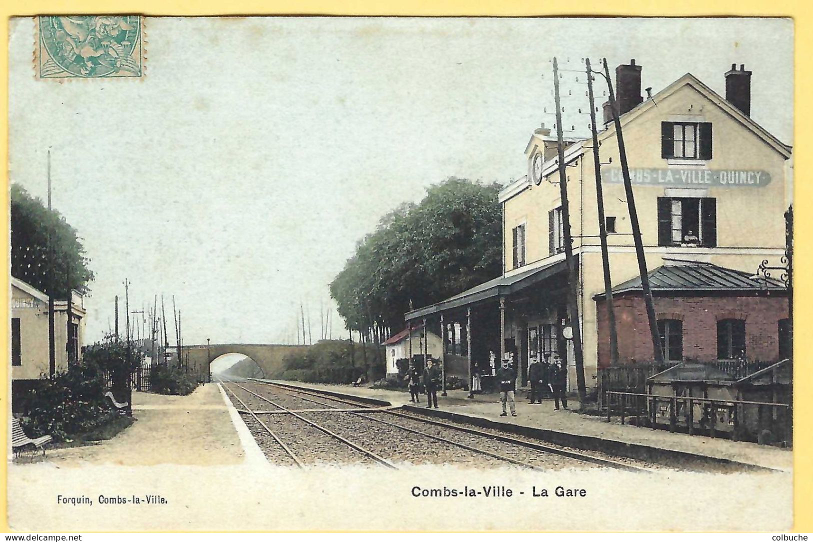 77 - COMBS-LA-VILLE +++ Intérieur De La Gare +++ Belle Carte Colorisée +++ Pas Courante +++ - Combs La Ville