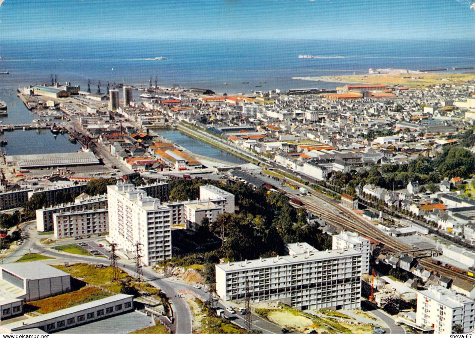 50 - Cherbourg - Vue Générale Du Port Et Des Nouvelles Constructions - Cherbourg