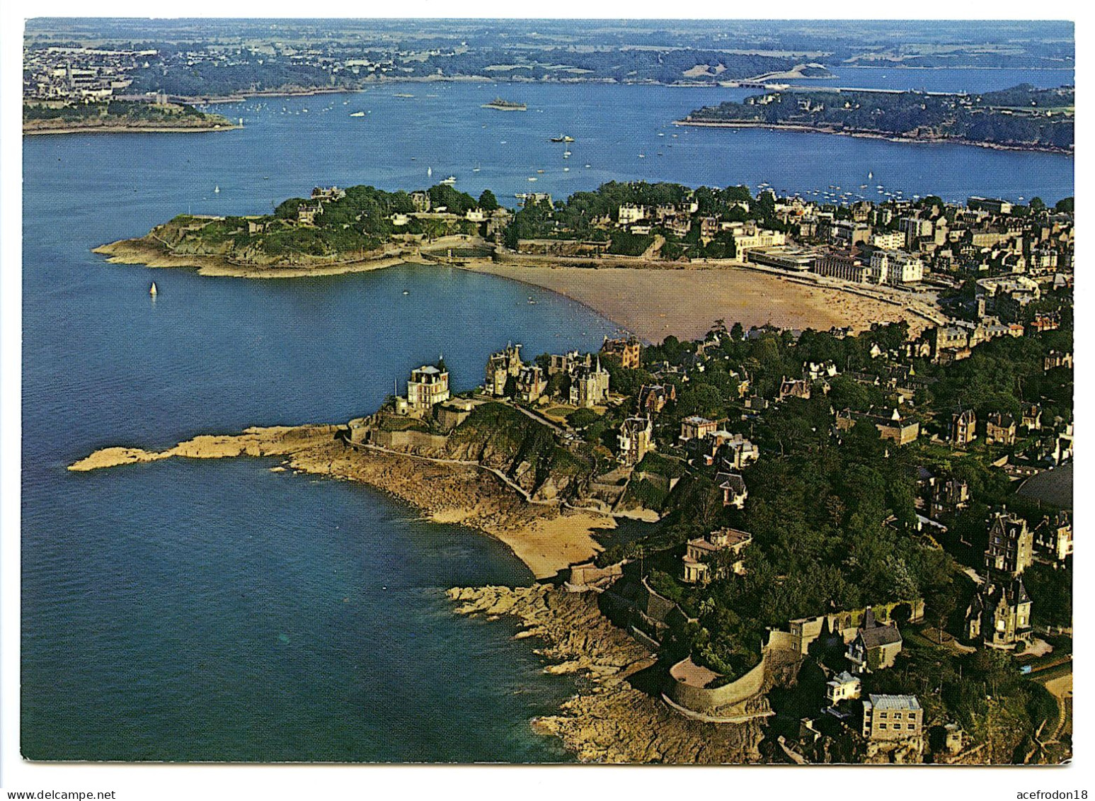 Dinard - Vue Aérienne De La Plage Et De La Pointe Du Moulinet - Dinard