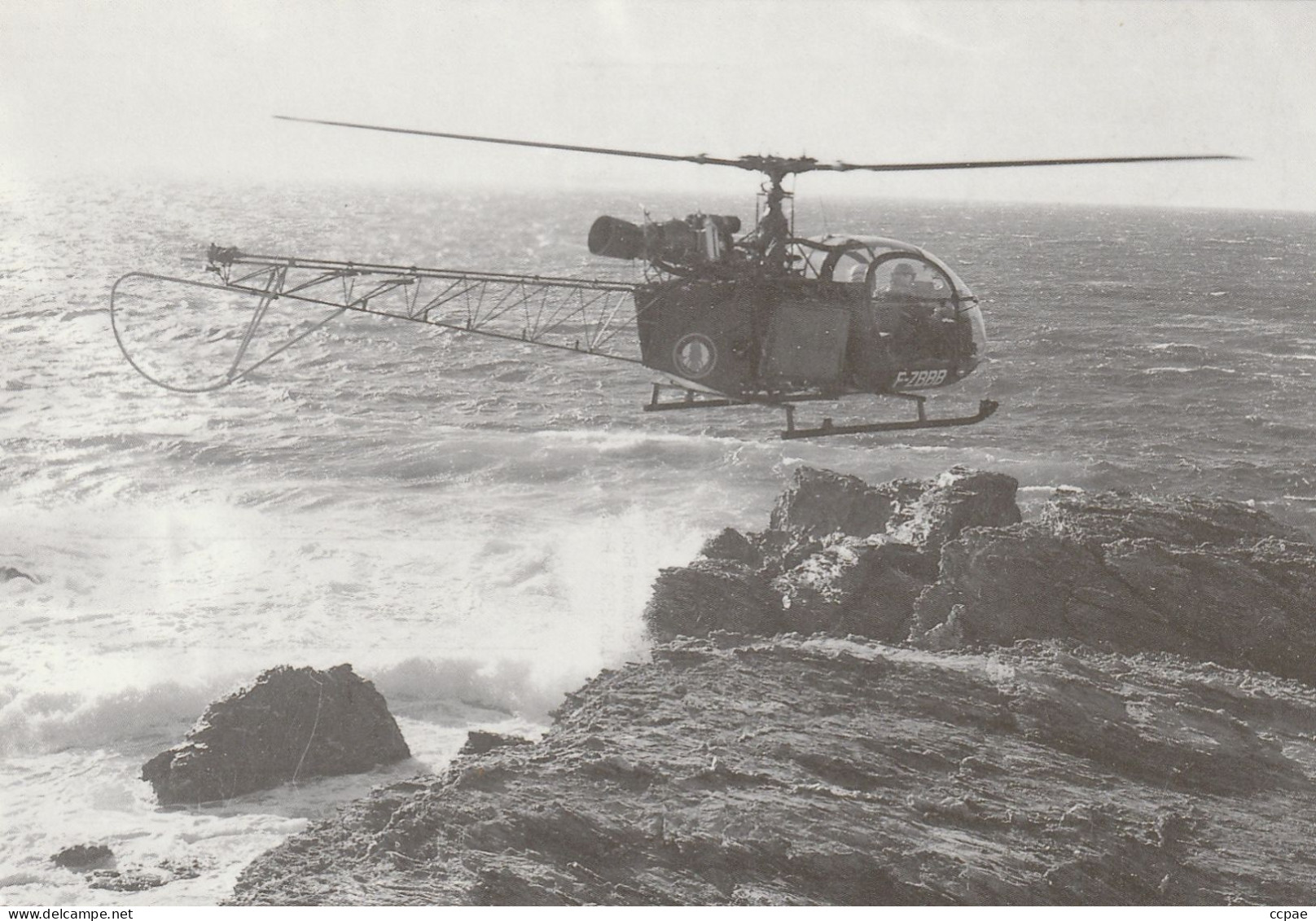 Série "Mémoire Du Service Aéronaval Des Douanes Françaises - Hélicoptère Alouette II SA 313FZBBB... St Mandrier - Hélicoptères