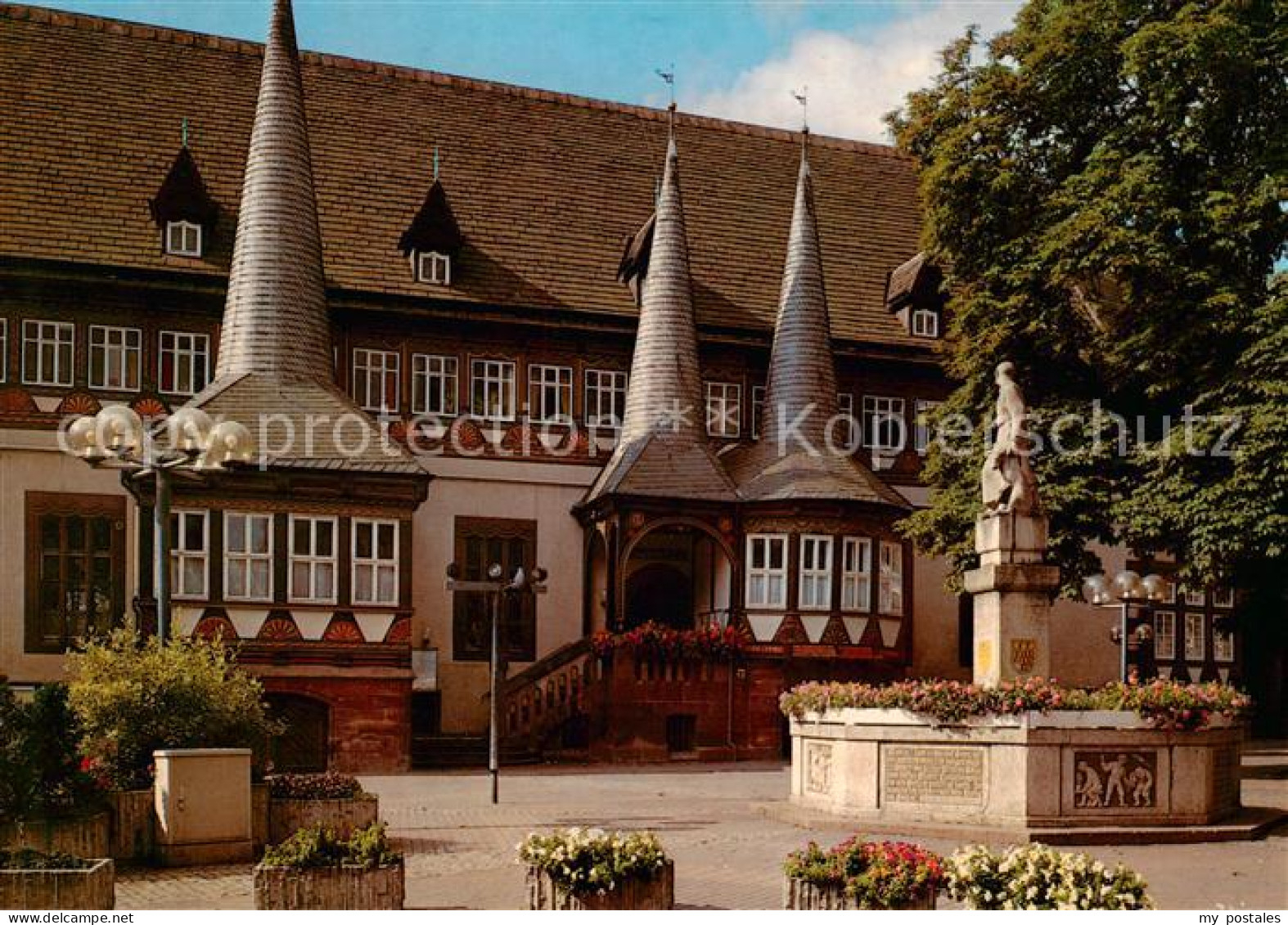 73789444 Einbeck Niedersachsen Rathaus Brunnen Einbeck Niedersachsen - Einbeck