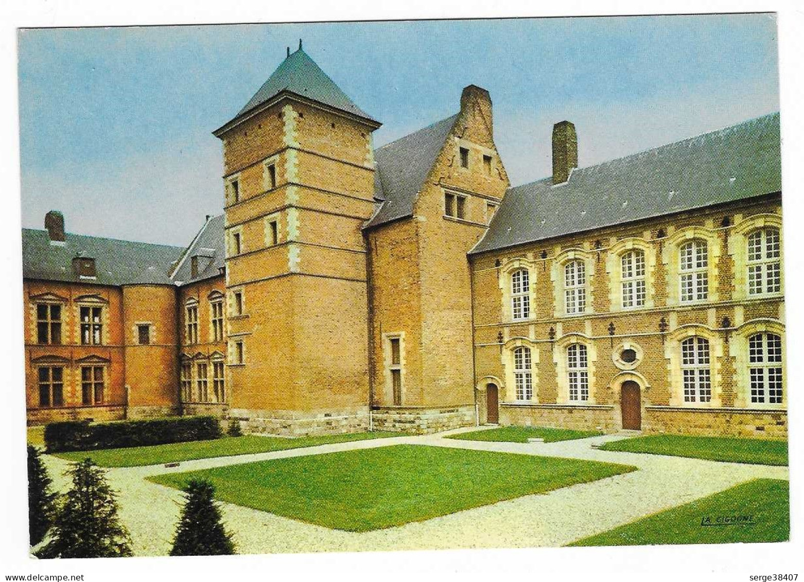 Douai - 1975 - Le Musée - N°178.49 # 10-23/30 - Douai