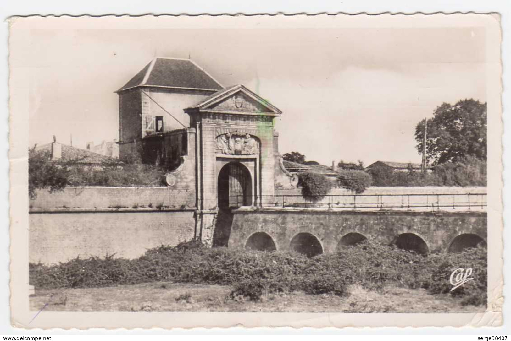 Saint-Martin-de-Ré - Porte Campani # 3-8/8 - Ile De Ré