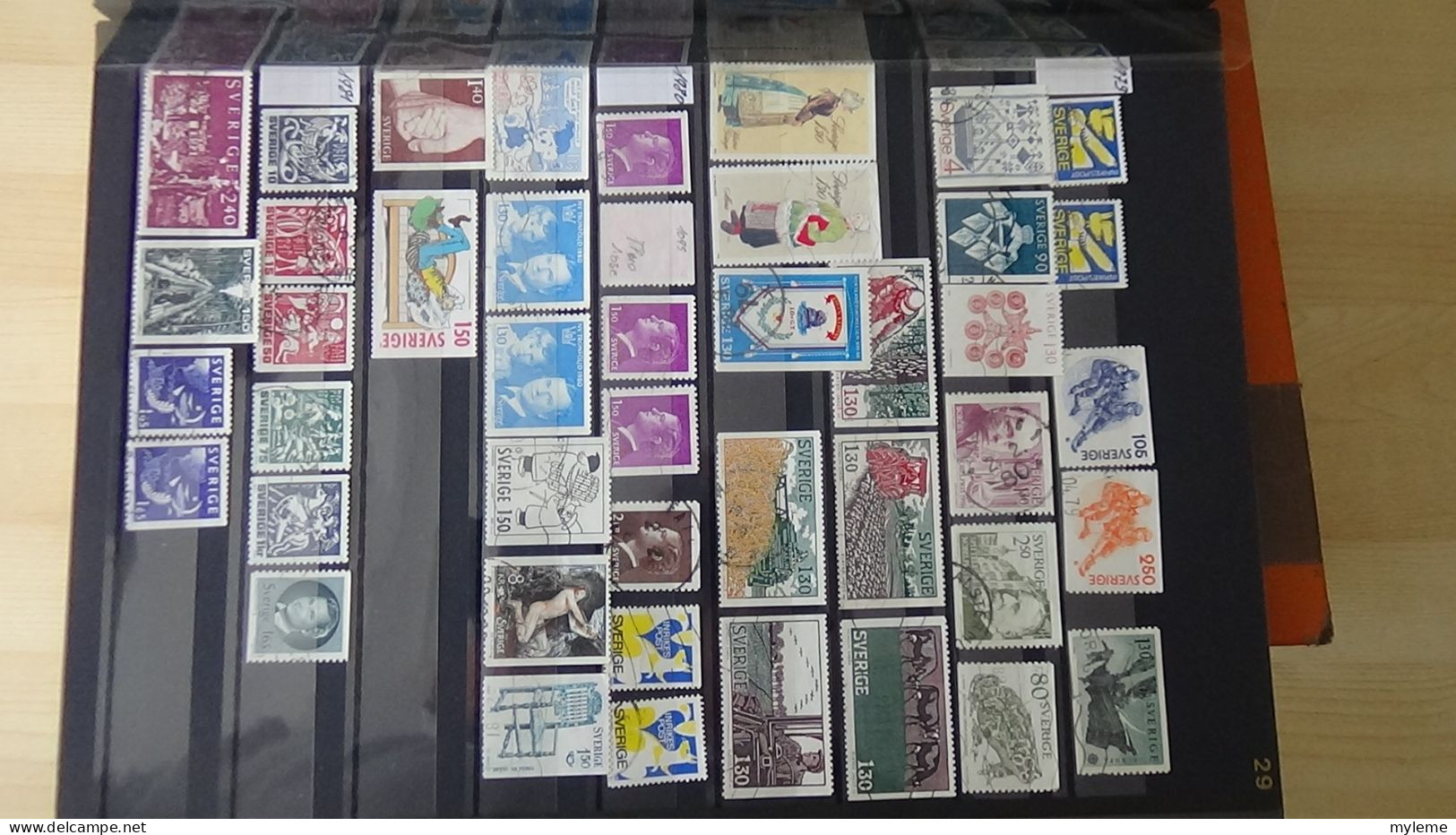 BF43 Bel ensemble de timbres de divers pays dont bloc N° 3 ** signé (1 adhérence en haut) voir scan. Cote 800 euros