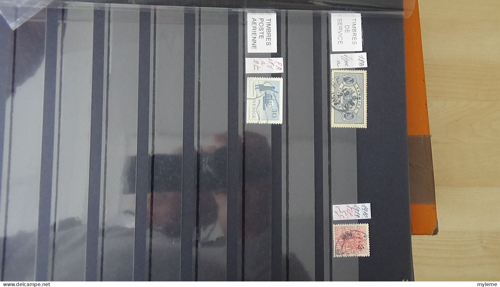 BF43 Bel ensemble de timbres de divers pays dont bloc N° 3 ** signé (1 adhérence en haut) voir scan. Cote 800 euros