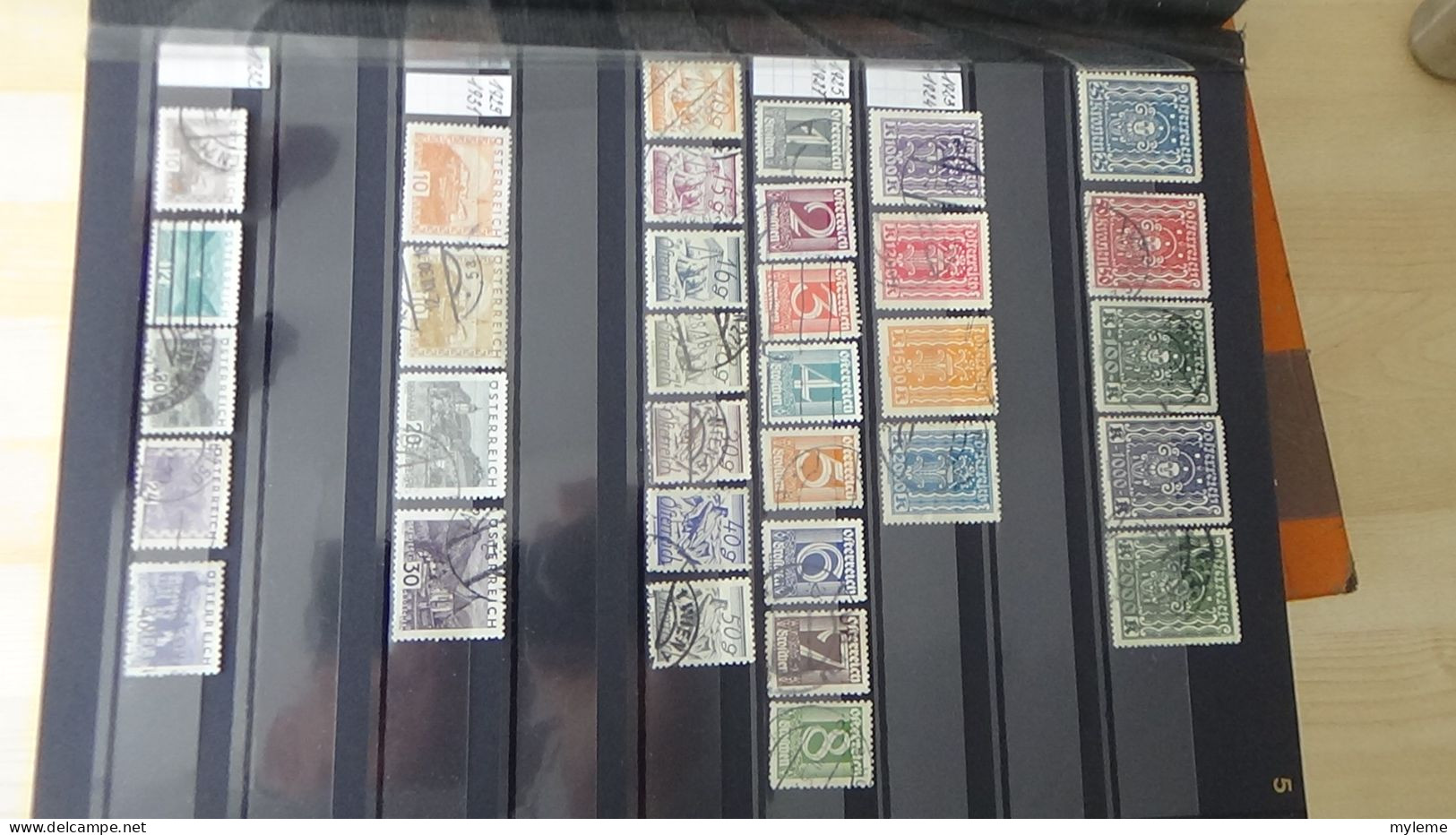 BF44 Bel ensemble de timbres de divers pays dont PA 15 * signé  voir scan. Cote 800 euros