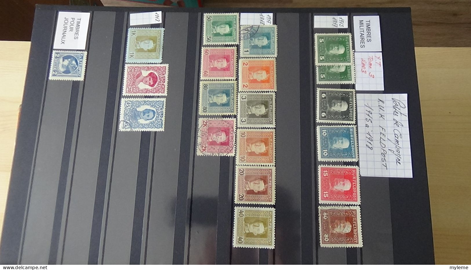 BF44 Bel ensemble de timbres de divers pays dont PA 15 * signé  voir scan. Cote 800 euros