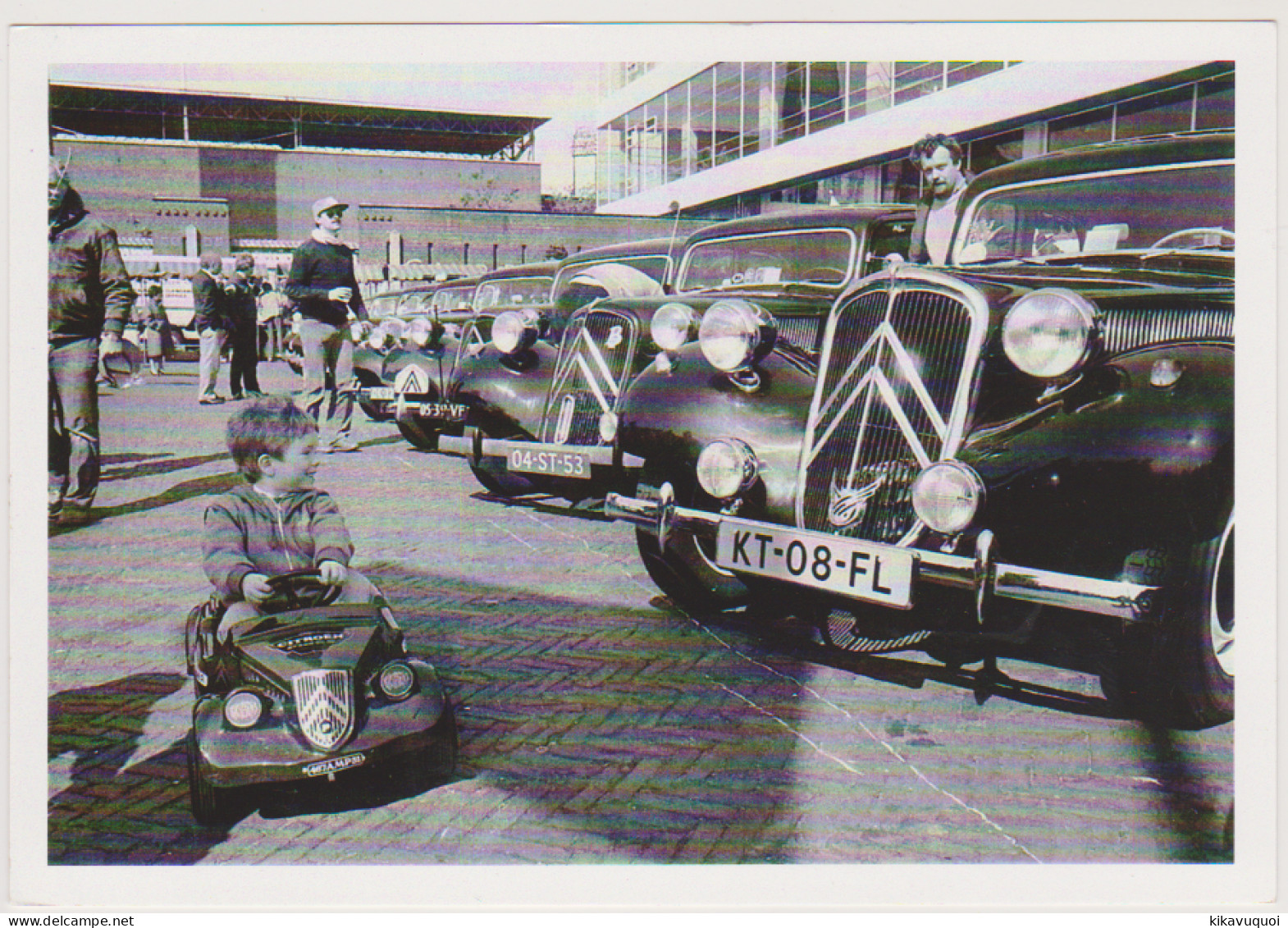 JOUETS CITROEN - CITROEN TRACTION VOITURE A PEDALES - RASSEMBLEMENT 1984 - CARTE POSTALE 10X15 CM NEUF - Other & Unclassified