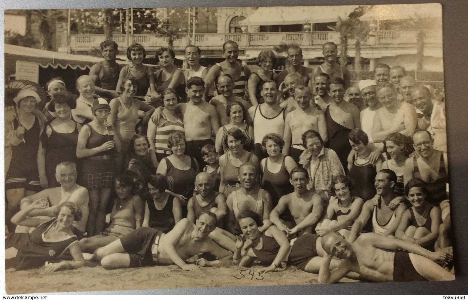 OLD POSTCARD CROATIA HRVATSKA OPATIJA SLIKANO NA PLAZI YOUNG MEN AND WOMEN IN SWIMSUITS FOTO REAL PHOTO AK 1926 - Kroatië