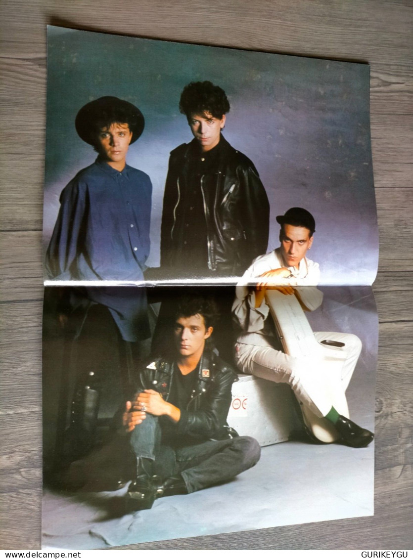 Magazine Rock Music N° 14 INDOCHINE 1981-1988 Toute Leur Histoire Avec Le Poster - Musik