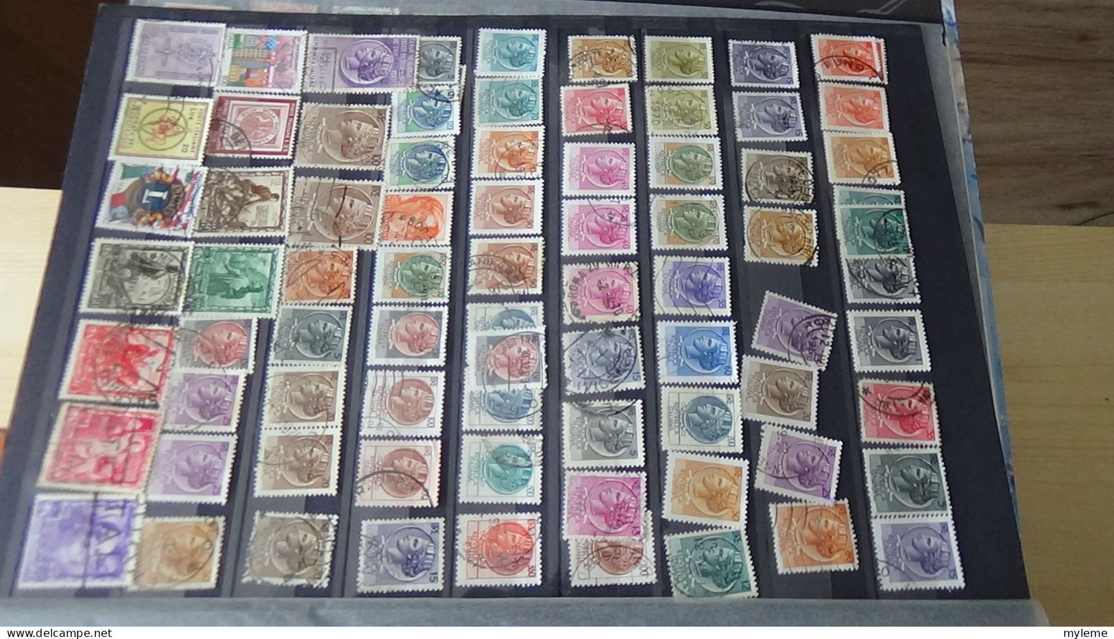 BF47 Bel ensemble de timbres de divers pays dont Italie N° 2370Aa **. Cote 1500 euros