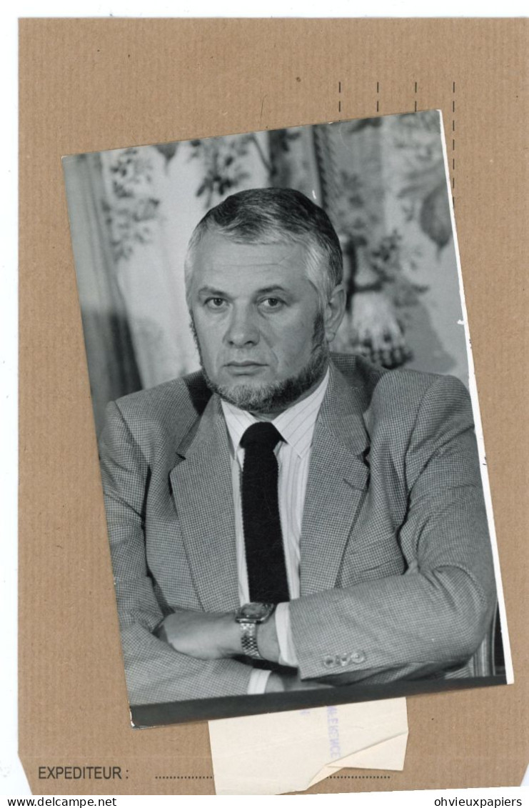 Photo De Presse LE COMMISSAIRE ROBERT BROUSSARD 1983 - Identified Persons