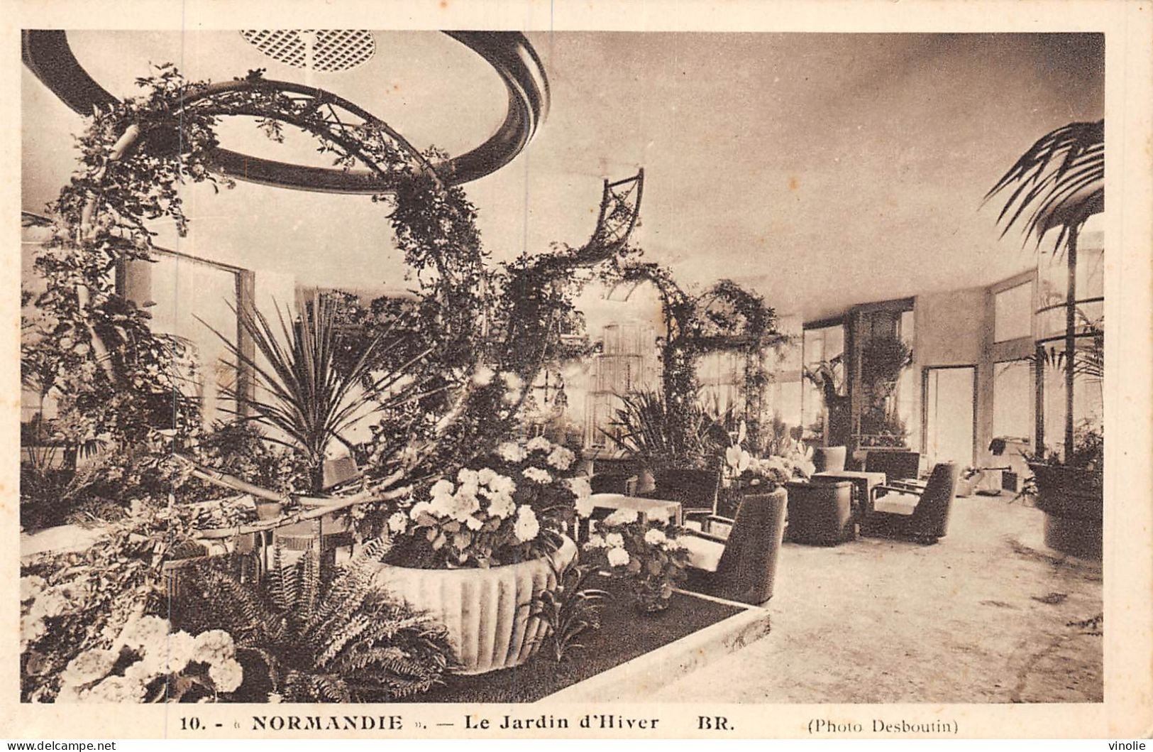 24-5261 :  COMPAGNIE GENERALE TRANSATLANTIQUE. PAQUEBOT  NORMANDIE. LE JARDIN D'HIVER - Steamers