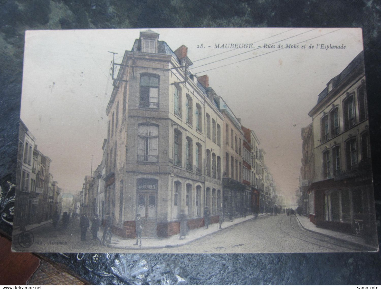 Carte Postale Nord, Maubeuge, Rue De Mons Et De L'Esplanade - Maubeuge